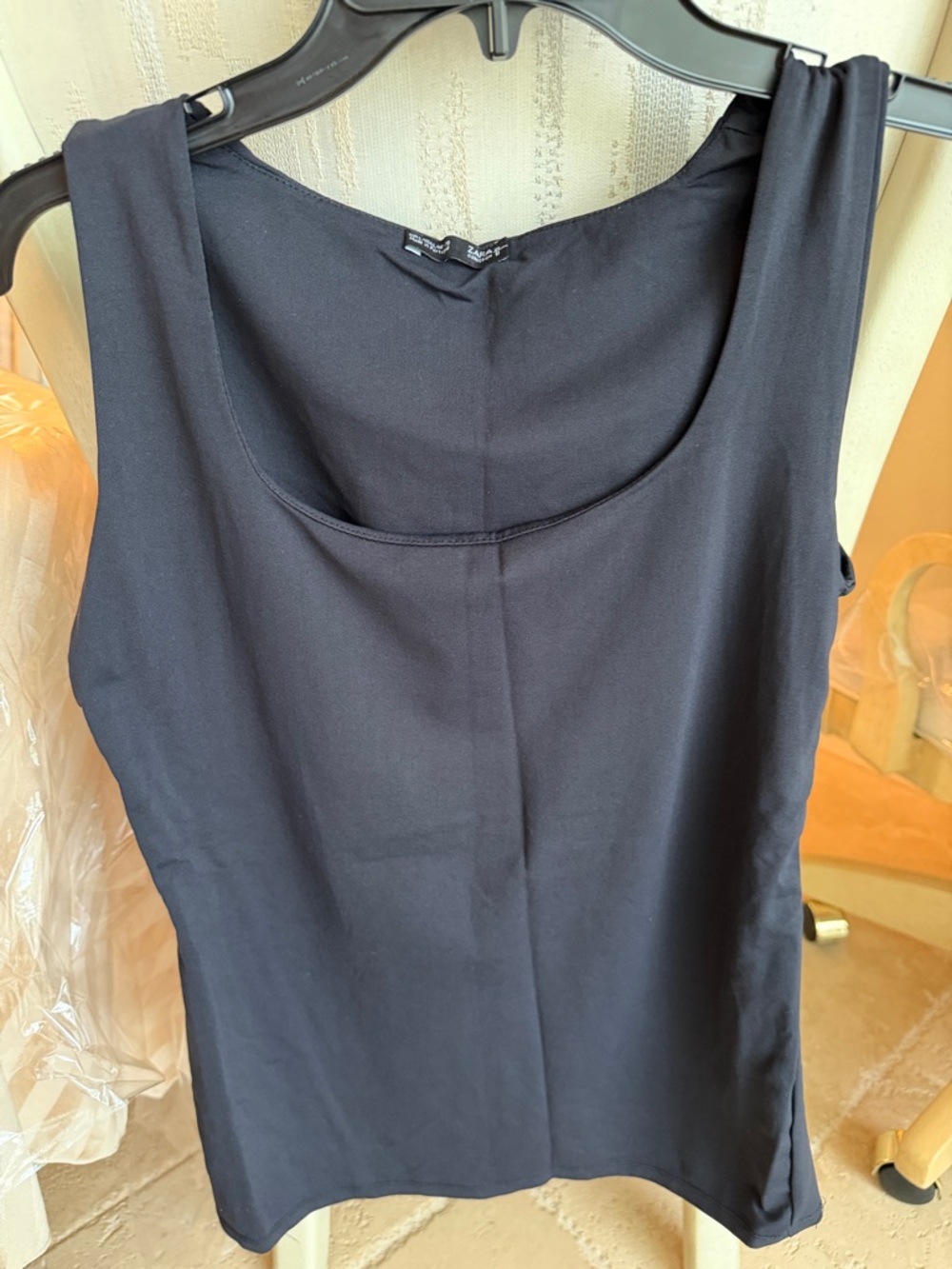 Zara Black Scoop Neck Tank Top